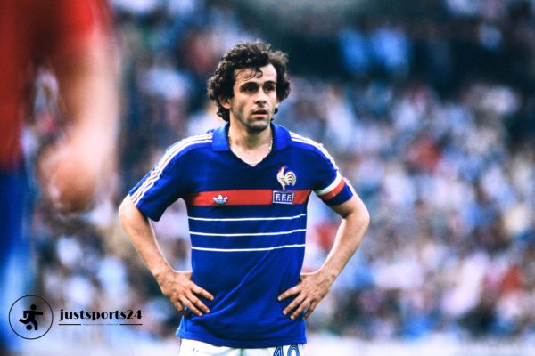 Euro 1976: Strong Arm France in Victory | JustSports24