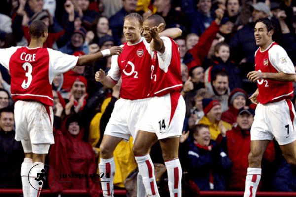 The 2001/02 Premier League Review | Best Season of Arsenal