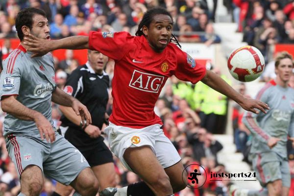 Action from the Premier League 2008/09: Best Season Review